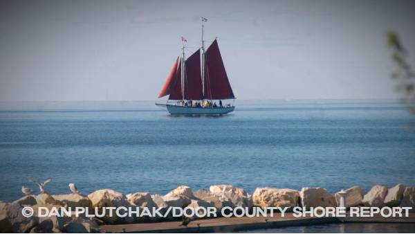 The Edith M. Becker sails daily from Sister Bay. Commercial stock photography by Dan Plutchak/Door County Shore Report.