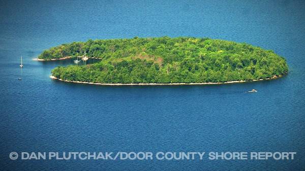 Horseshoe Island in Peninsula State Park from the air. Commercial, stock and fine-art photography by Dan Plutchak/Door County Shore Report.