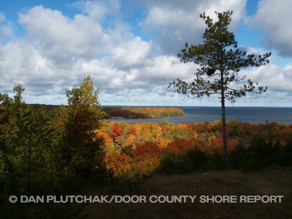 Autumn colors along Nicolet Bay in Peninsula State Park. Commercial, stock and fine-art photography by Dan Plutchak/Door County Shore Report.